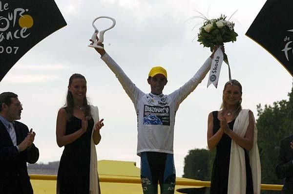 Alberto Contador (Discovery Channel) also wins the young rider classification.
