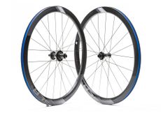 Giant SLR 1 Disc Full Carbon 42 wheels