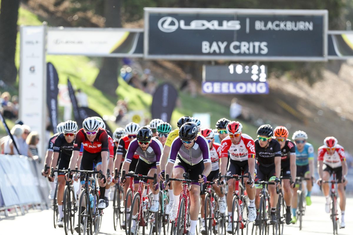 The peloton sets off