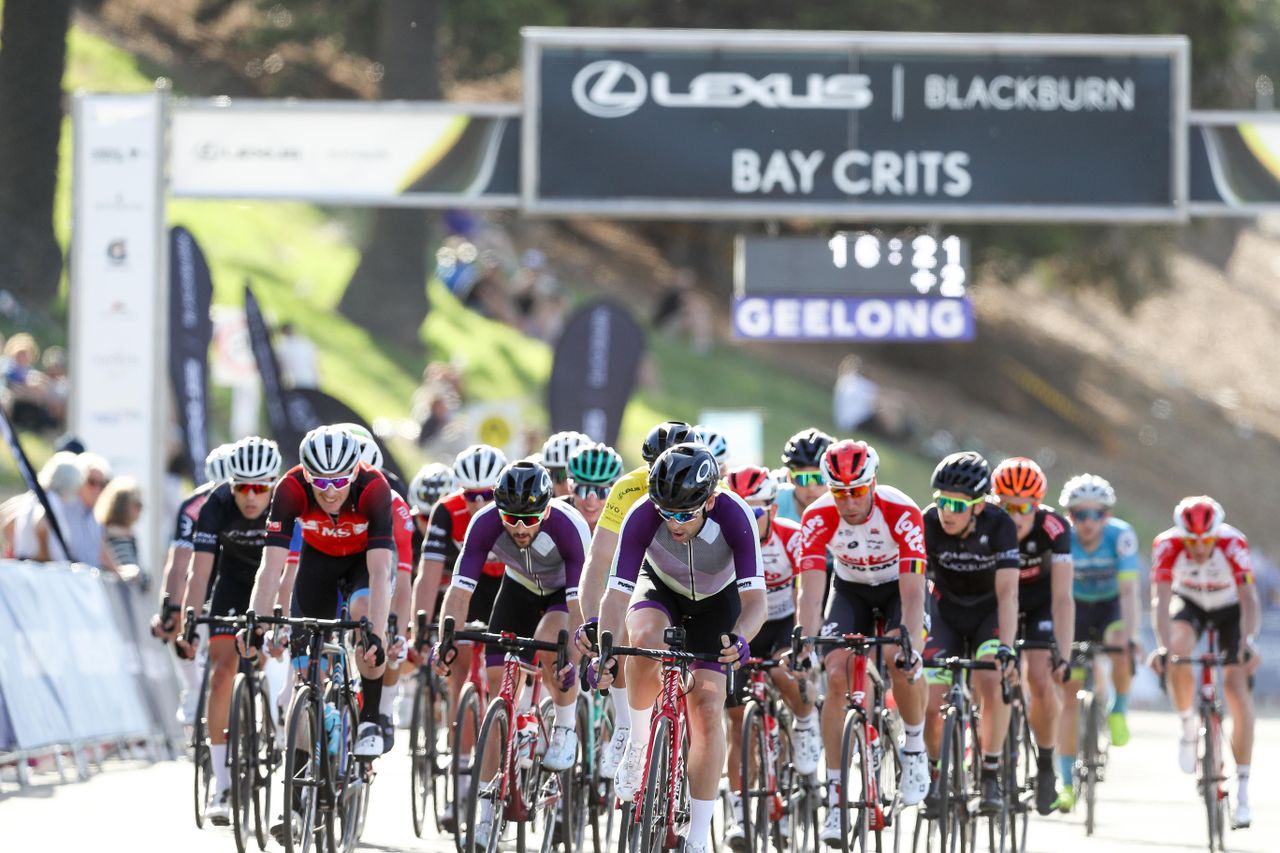 The peloton sets off