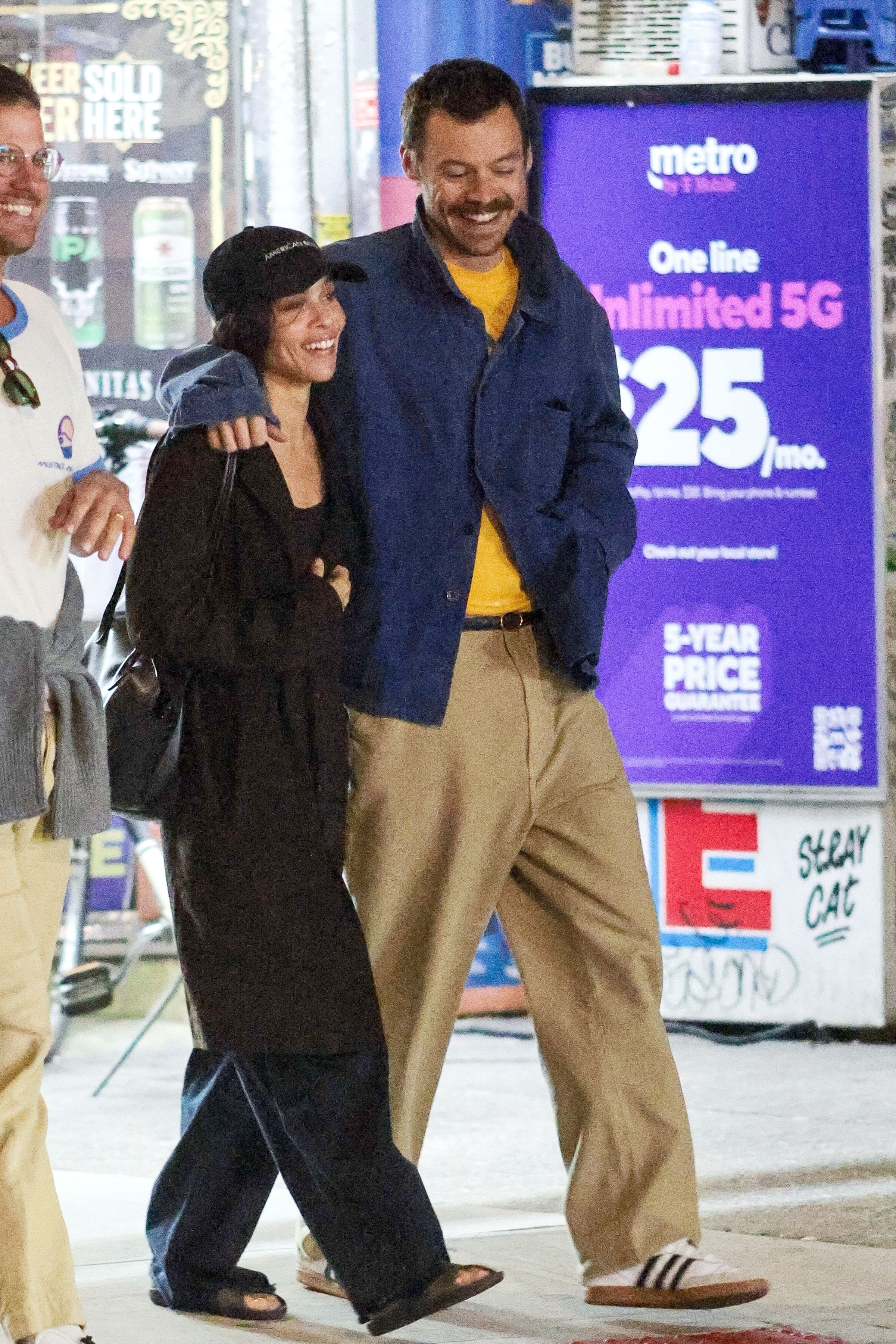 Zo&amp;euml; Kravitz joined Harry Styles in NYC wearing dark indigo jeans and a The Row leather bag