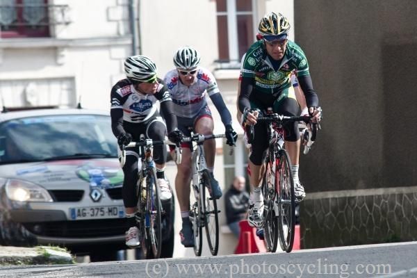 Geert Verheyen (Landbouwkrediet) on the attack.
