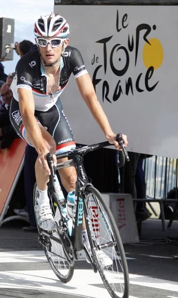 Frank Schleck led home the chasers for a Leopard Trek/Schleck 1-2