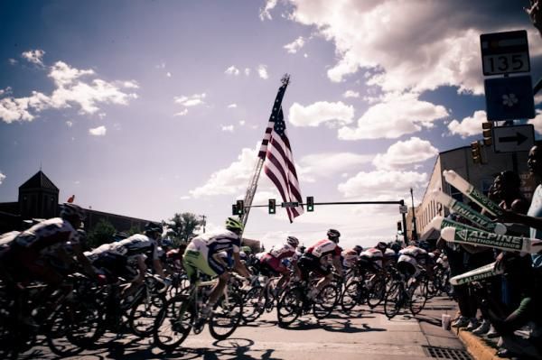 The race heads through Gunnison.