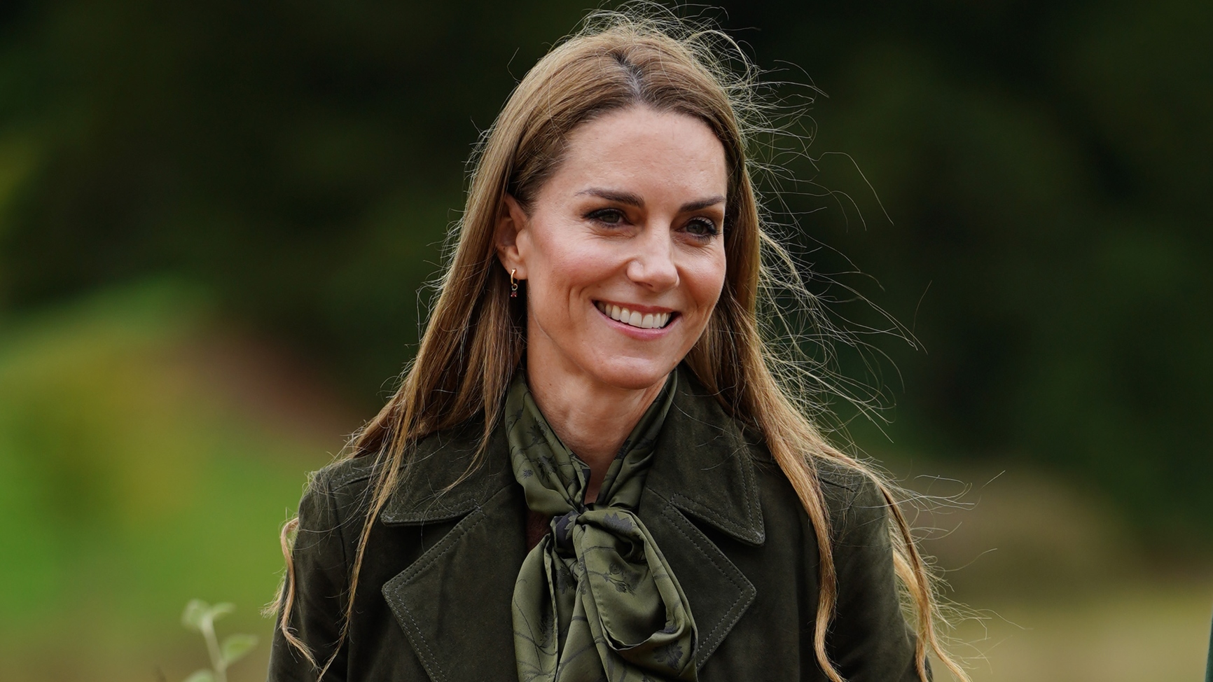 Catherine, Princess of Wales smiles as she presents &quot;Go Wild&quot; badges as she meets members of the Scouts&#039; Squirrels programme