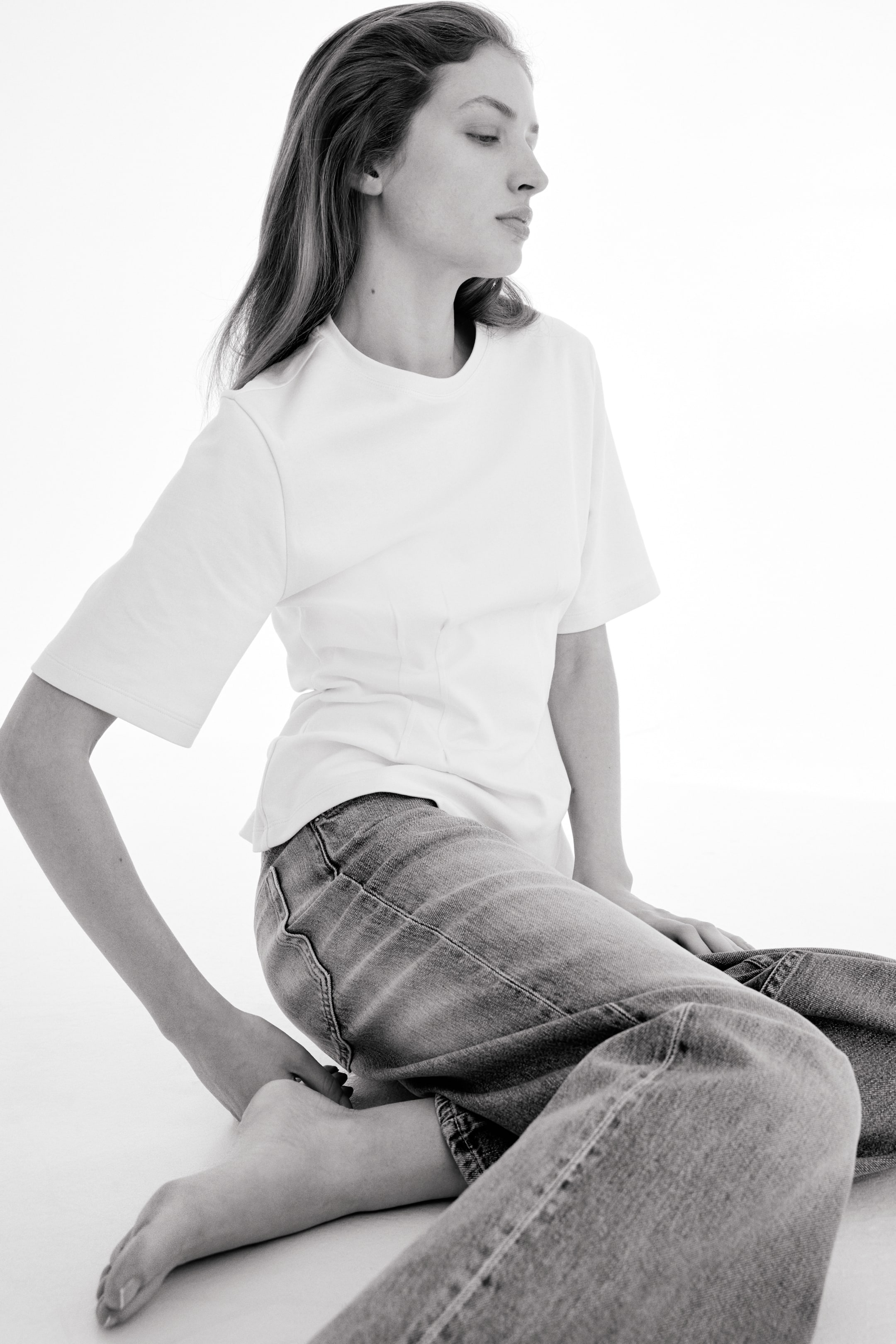 Tapered-Waist Interlock T-Shirt - Black