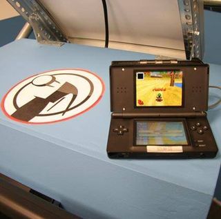 The DS Lite battery provides around 3.7V, so the 4.0V provided by the solar panels is more than enough to keep the unit charged.