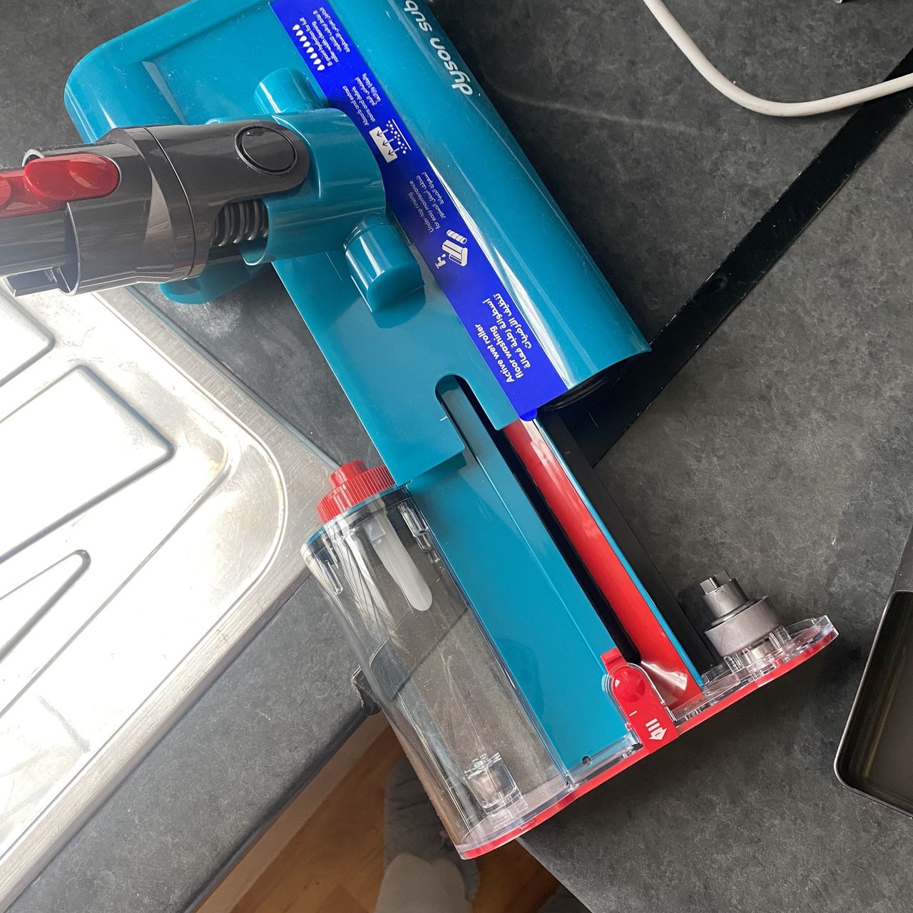 Testing the Dyson V15 Dyson Submarine