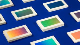 This French agency’s business cards make inventive use of colour gradients