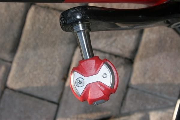 Speedplay are the pedals of choice further helping to keep the weight down.