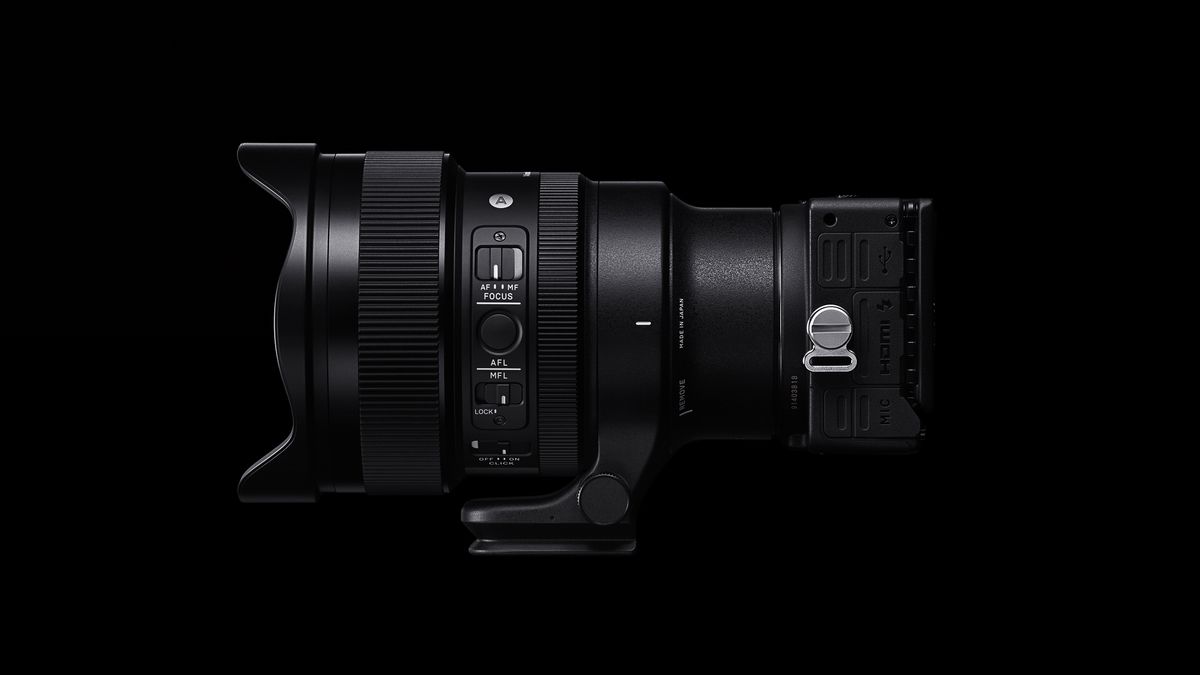 Sigma announces the world's fastest 14mm lens