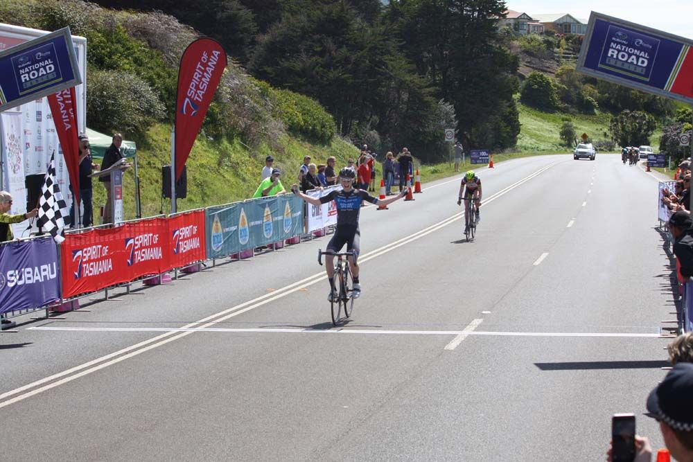Chris Hamilton wins stage 2 of the Tour of Tasmania