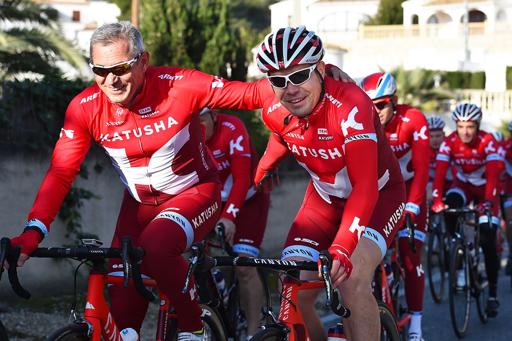 Igor Makarov and Viatcheslav Ekimov ensure everything runs smoothly at Katusha