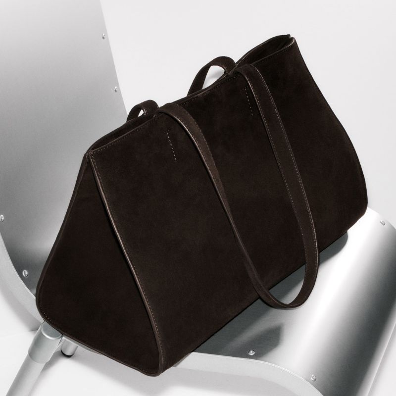 GALLERY TOTE BAG - SUEDE
