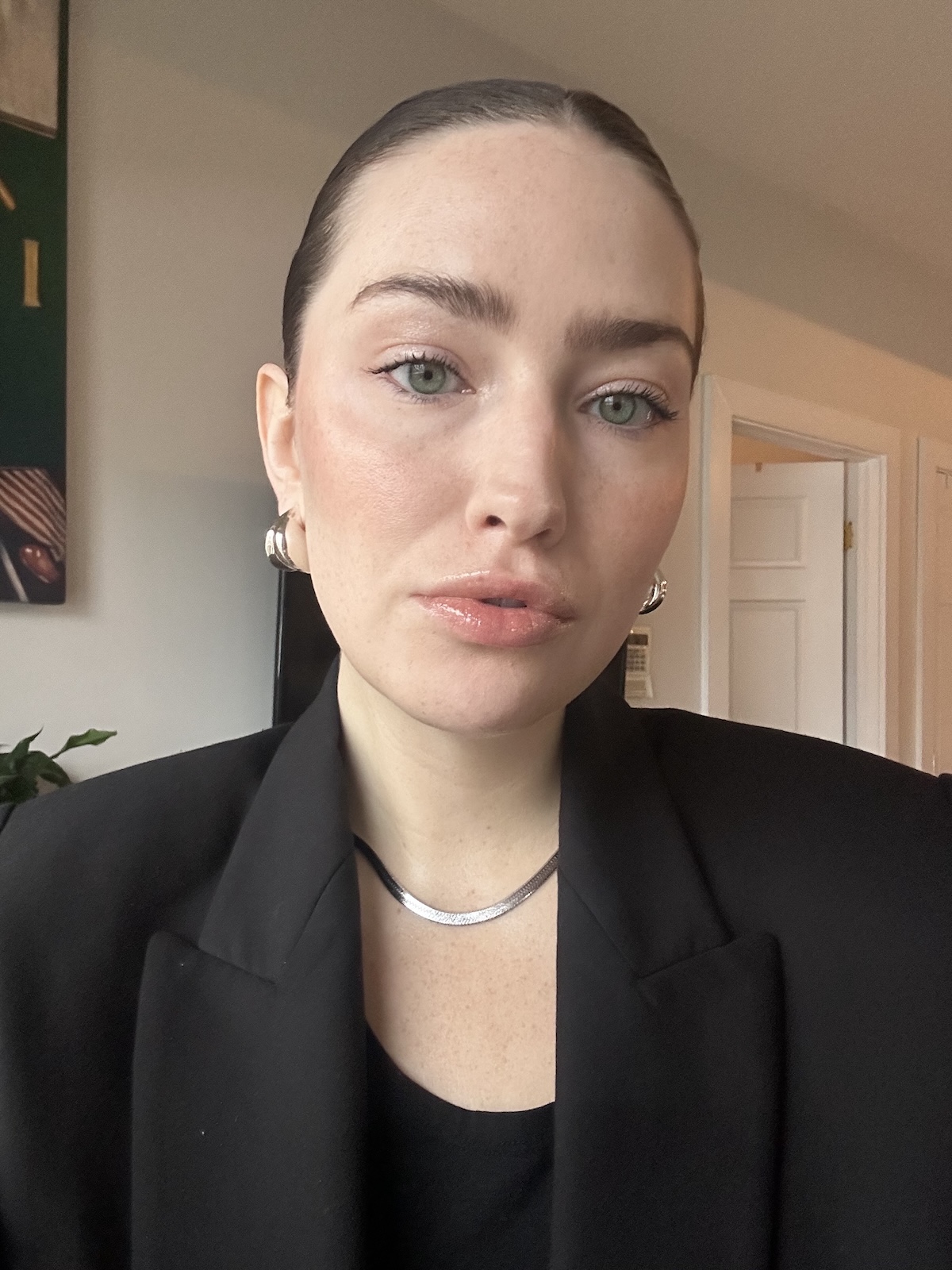 Katie Berohn tests Laneige Lip Sleeping Mask.