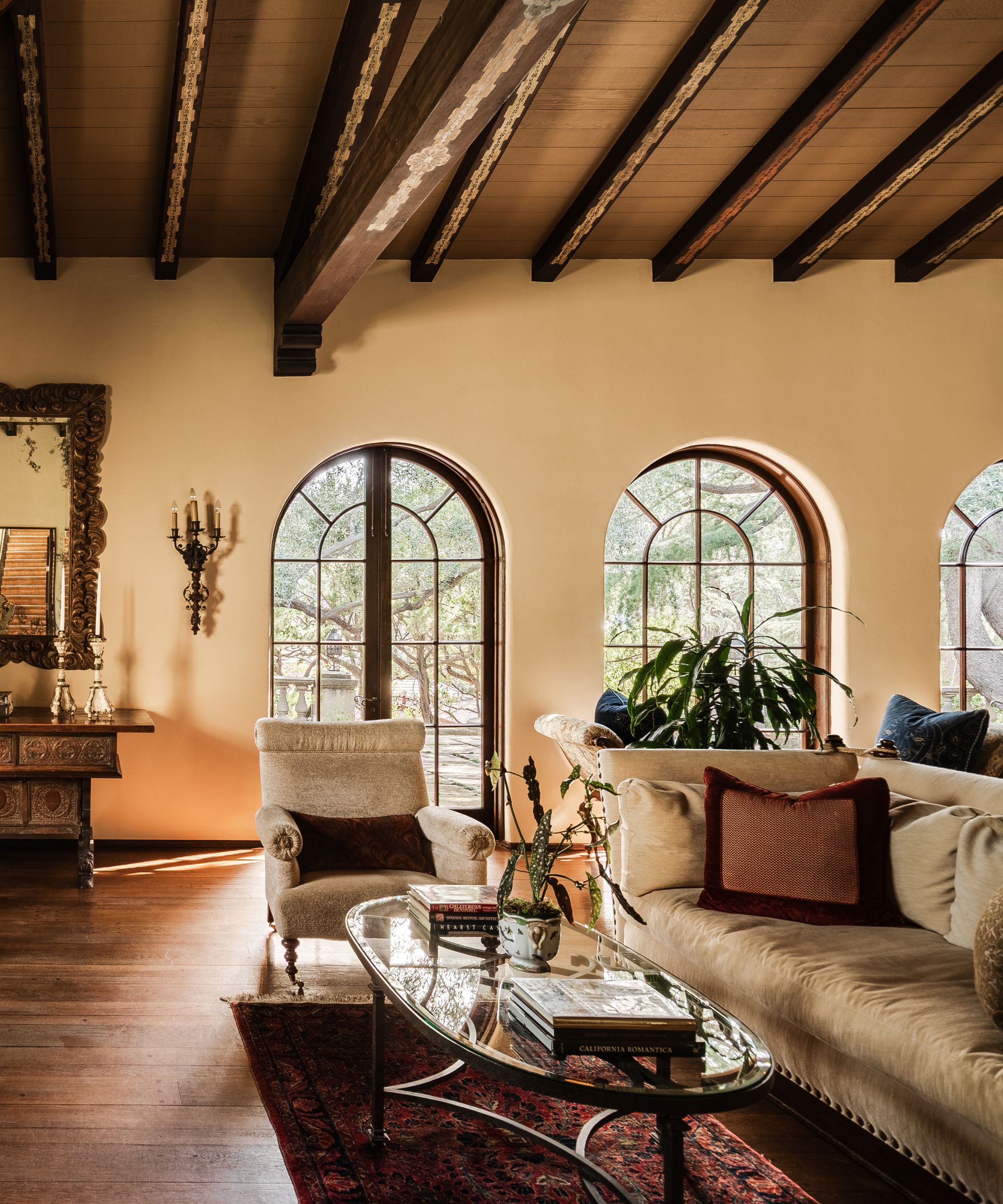 Dennis Morgan&#039;s coffee table