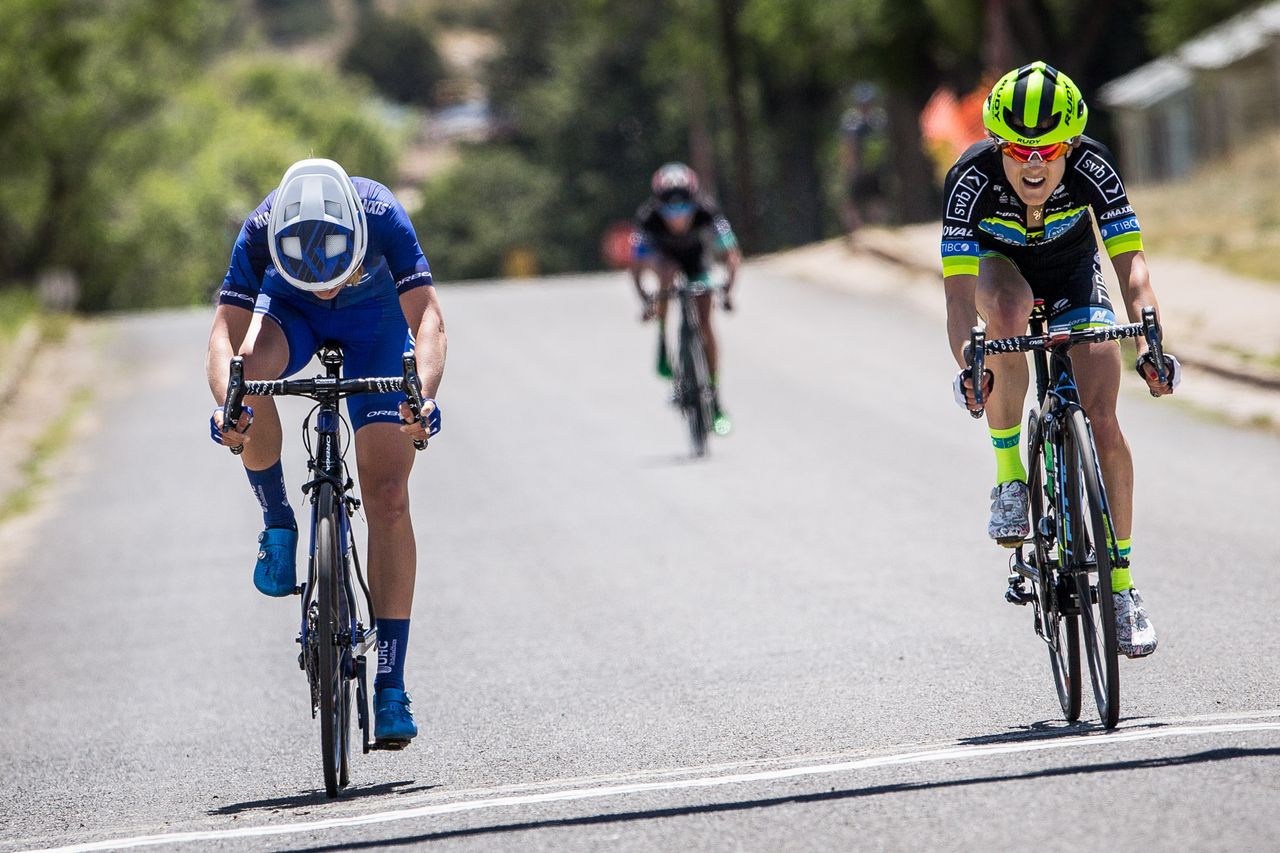 Lex Albrecht (TIBCO) beats Tayler Wiles (UnitedHealthcare) to the line to win stage 2 at Tour of the Gila.
