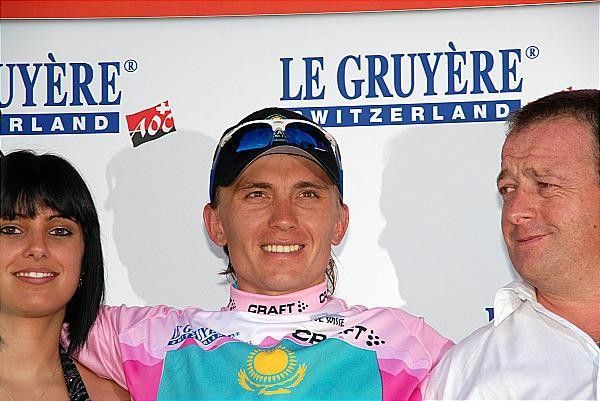 Maxim Iglinsky (Astana) leads the mountains classification.