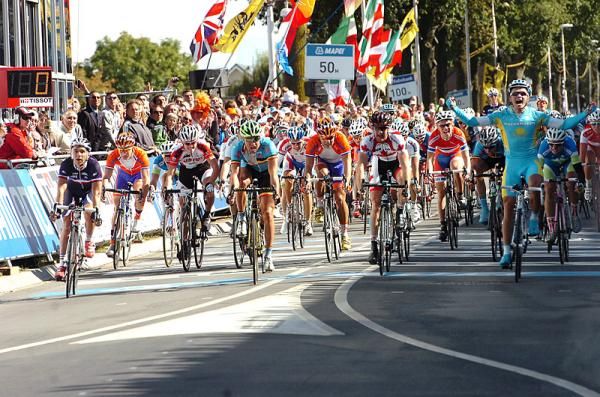 Alexey Lutsenko (Kazakhstan) celebrates victory in the U23 road race world championship.