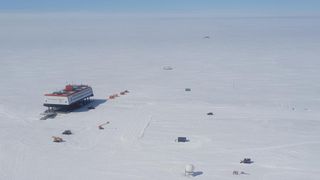 The Neumayer Station III, located on the Ekström Ice Shelf in Antarctica, faces extreme weather conditions most of the year.