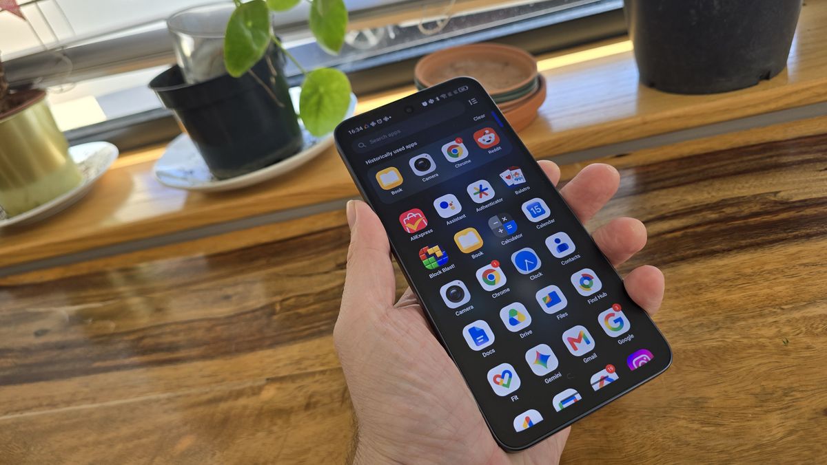 TCL NXTPAPER 70 Pro smartphone in an office and outdoors
