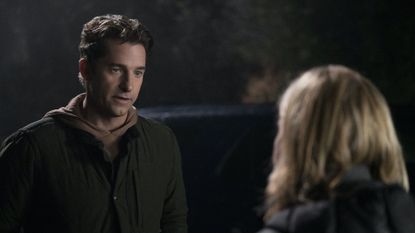 you l to r scott speedman as matthew engler and romy rosemont as detective falco in episode 304 of you cr john p fleenornetflix © 2021