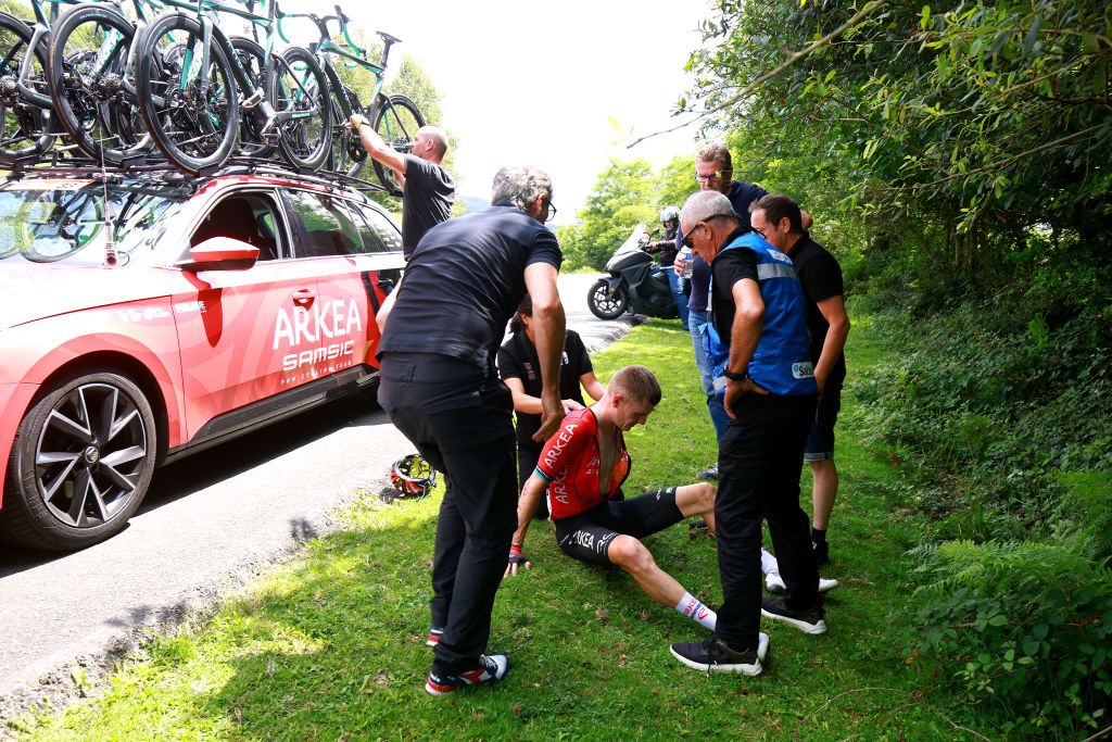 Race images from the 2023 ediition of Cl&aacute;sica san Sebasti&aacute;n