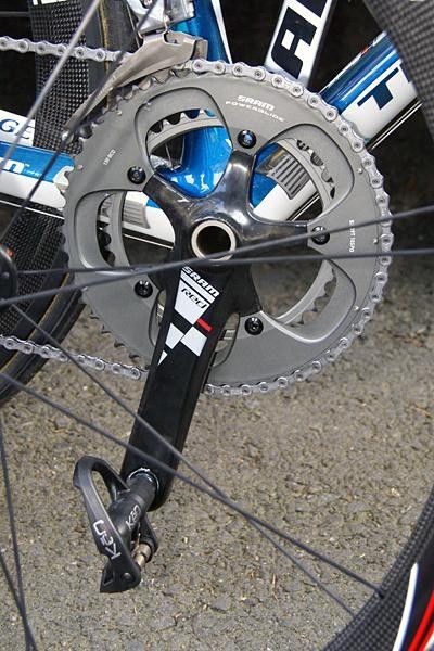 while others opted for the lighter SRAM Red crankset.