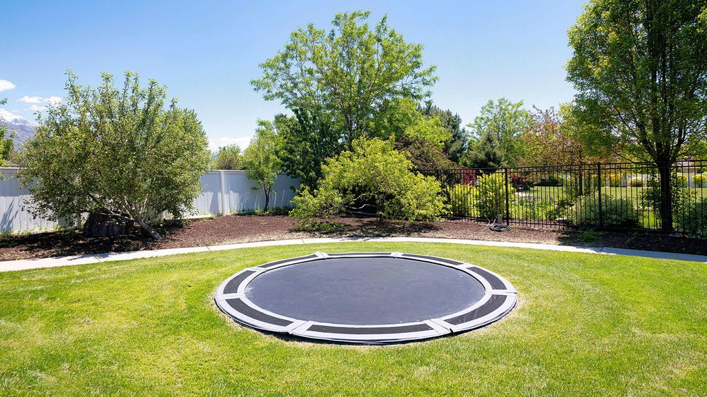 Are inground trampolines safe? Get in the know Homes & Gardens
