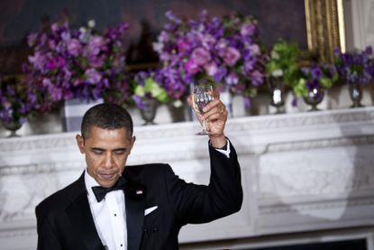 Obama raises a toast
