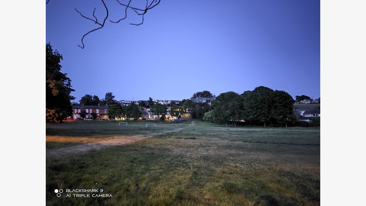 Xiaomi Black Shark 3 camera sample