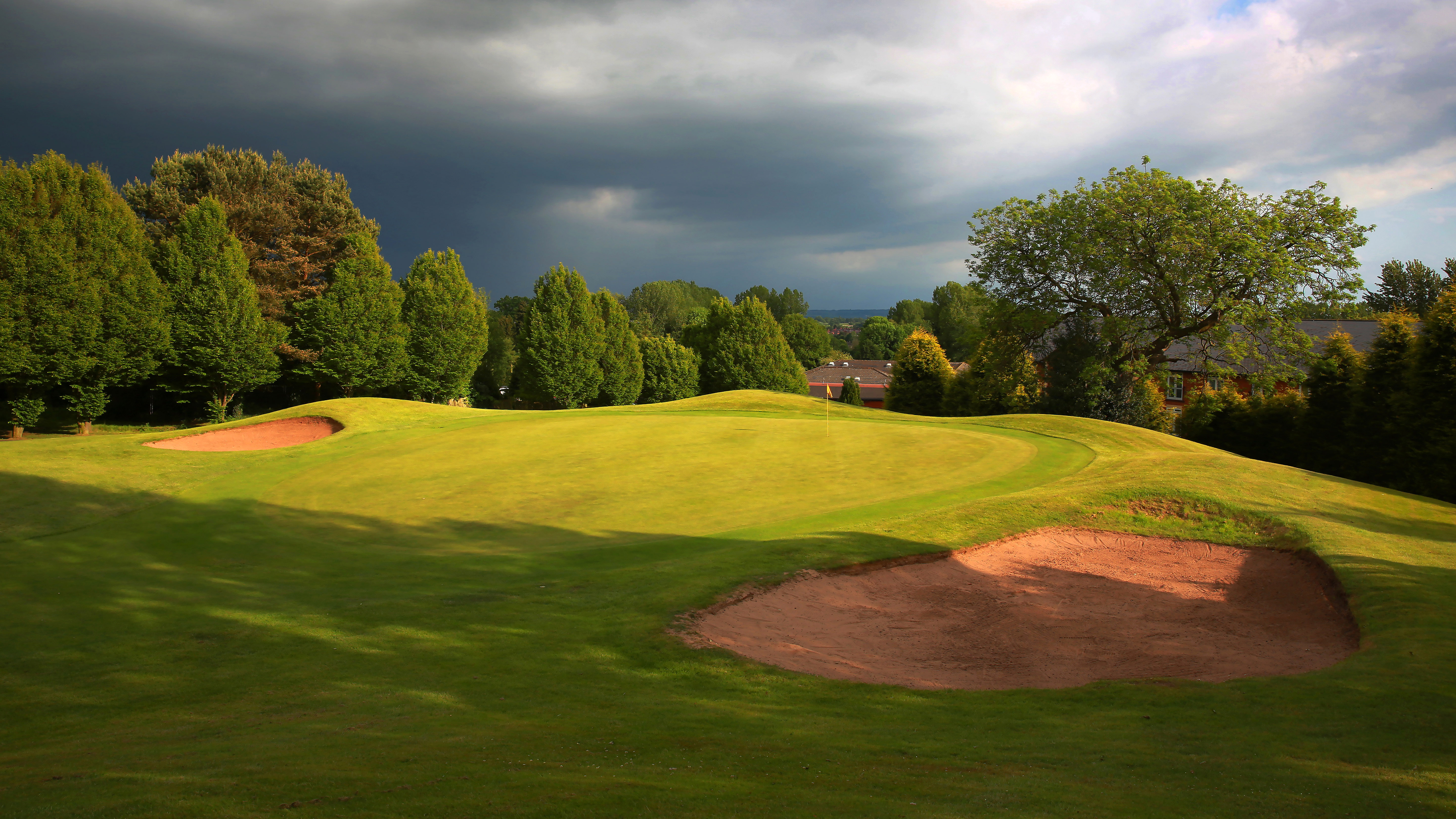 Hill Valley - Emerald - Hole 9 - KM