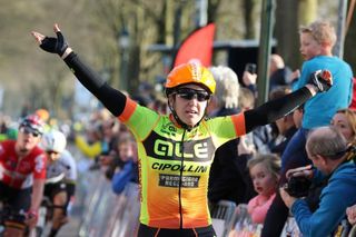 Chloe Hosking wins Drentse Acht van Westerveld