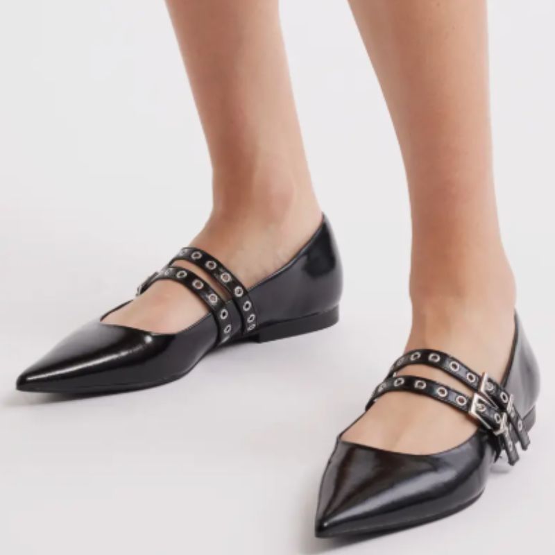 black ballet flats