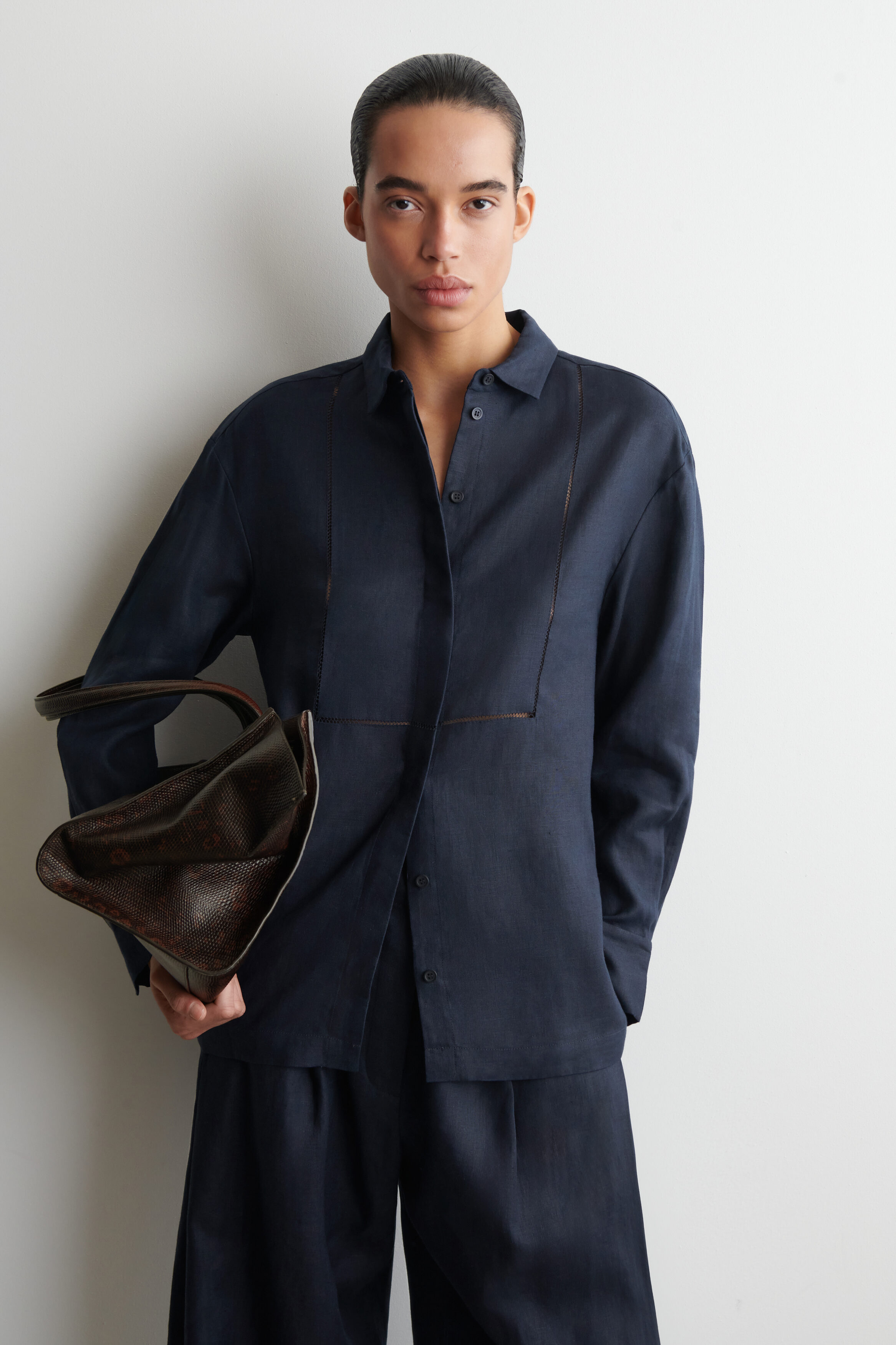Embroidered-Detail Linen Shirt