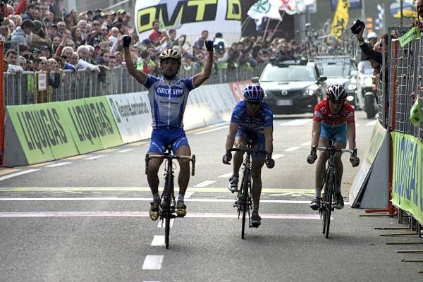 Paolo Bettini (Quickstep) wins the tour of Lombardia