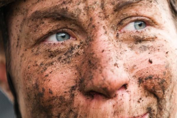 A muddy Annika Langvad (Easton Rockets)