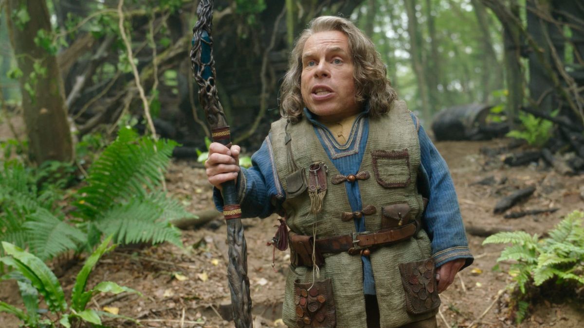 Warwick Davis in Disney Plus&#039; Willow