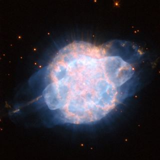 Planetary nebula NGC 3918