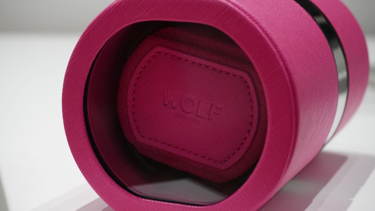 The Wolf Rocket watch winder in pink