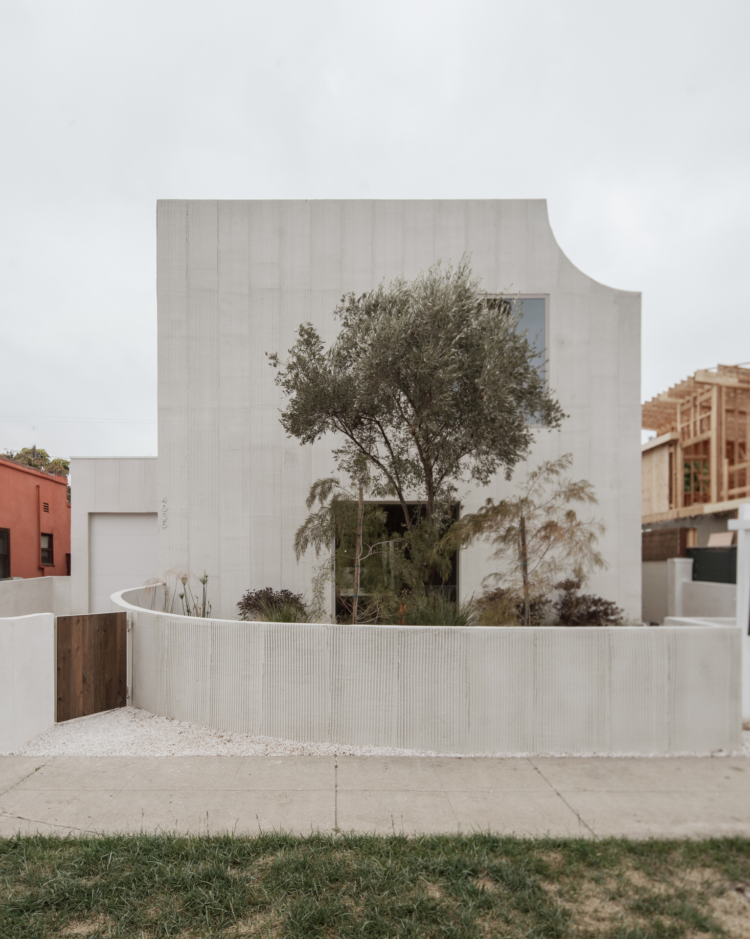 Mar Vista House minimalist interiors