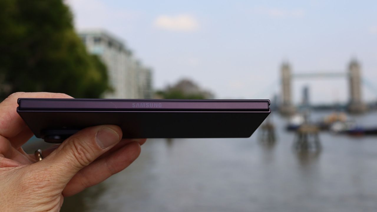 Samsung Galaxy Z Fold 8 Ultra REVIEW