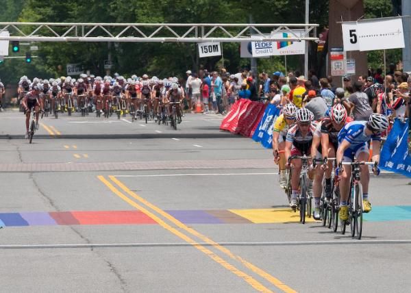 A group of six go away early in the race.