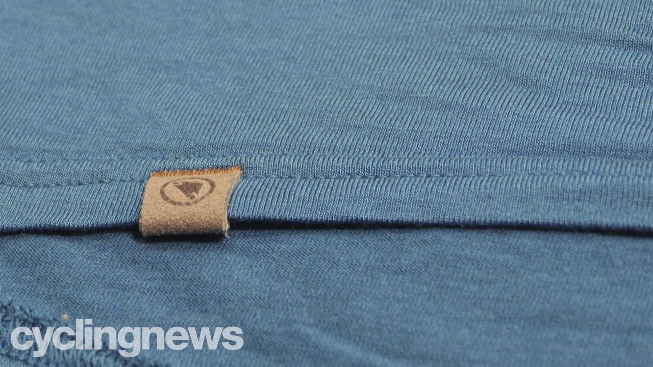 Endura BaaBaa blend base layer