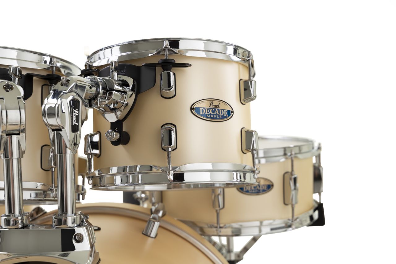 Pearl Decade Maple: Satin Gold Meringue
