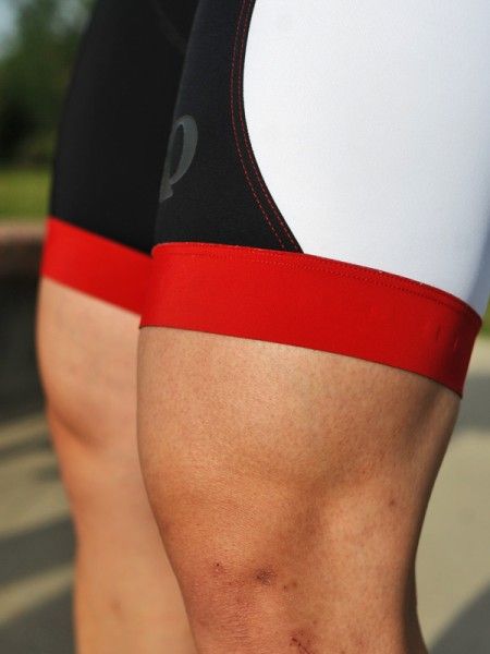 The wide leg bands distribute pressure over a larger area