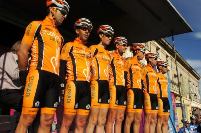 Euskaltel-Euskadi arrived with former U23 world champion Romain Sicard