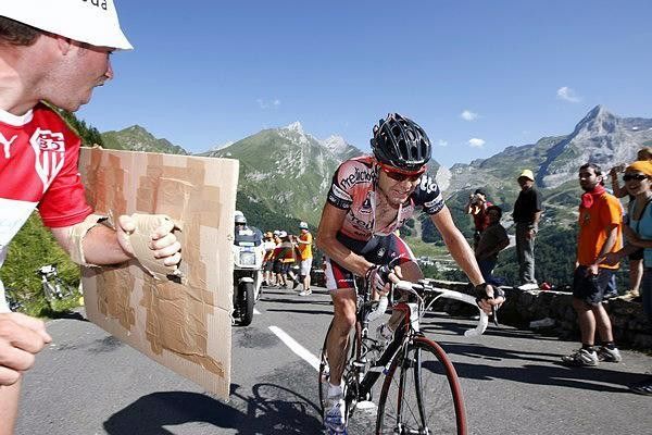 Cadel Evans suffers
