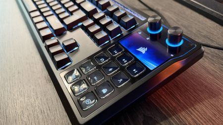 Corsair Galleon 100 SD keyboard on wooden desk