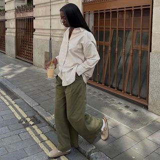 SPRING TROUSER TRENDS 2024, LIV WEARS CARGO TROUSERS